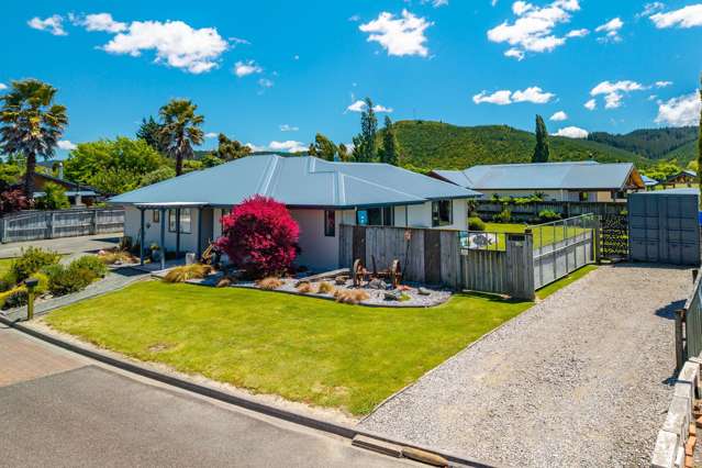 2 Mayer Crescent Wakefield_3