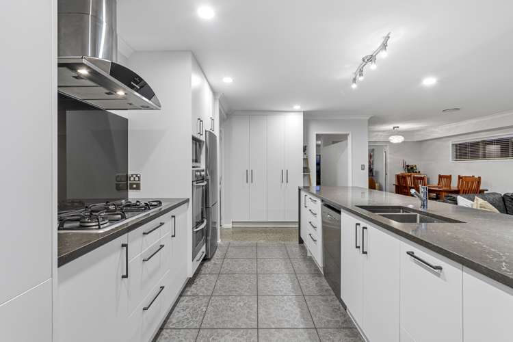 6 Serena Key Papamoa_9