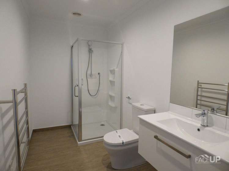 5 Hudson Bay Road Hobsonville_6