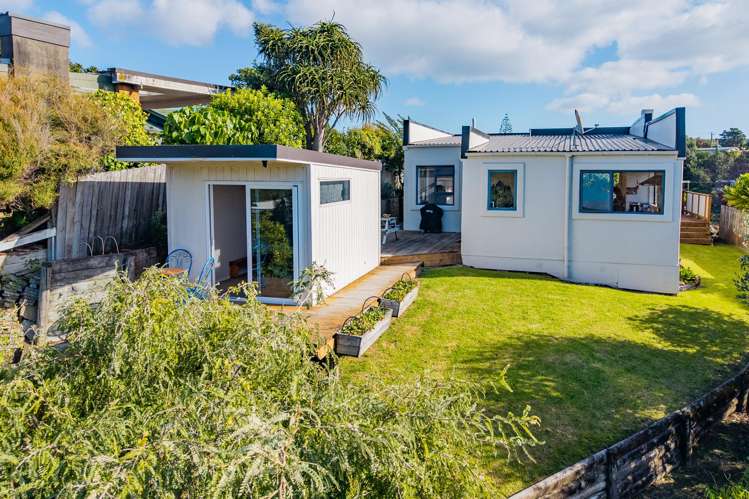 61 Tennis Court Road Raumati South_18