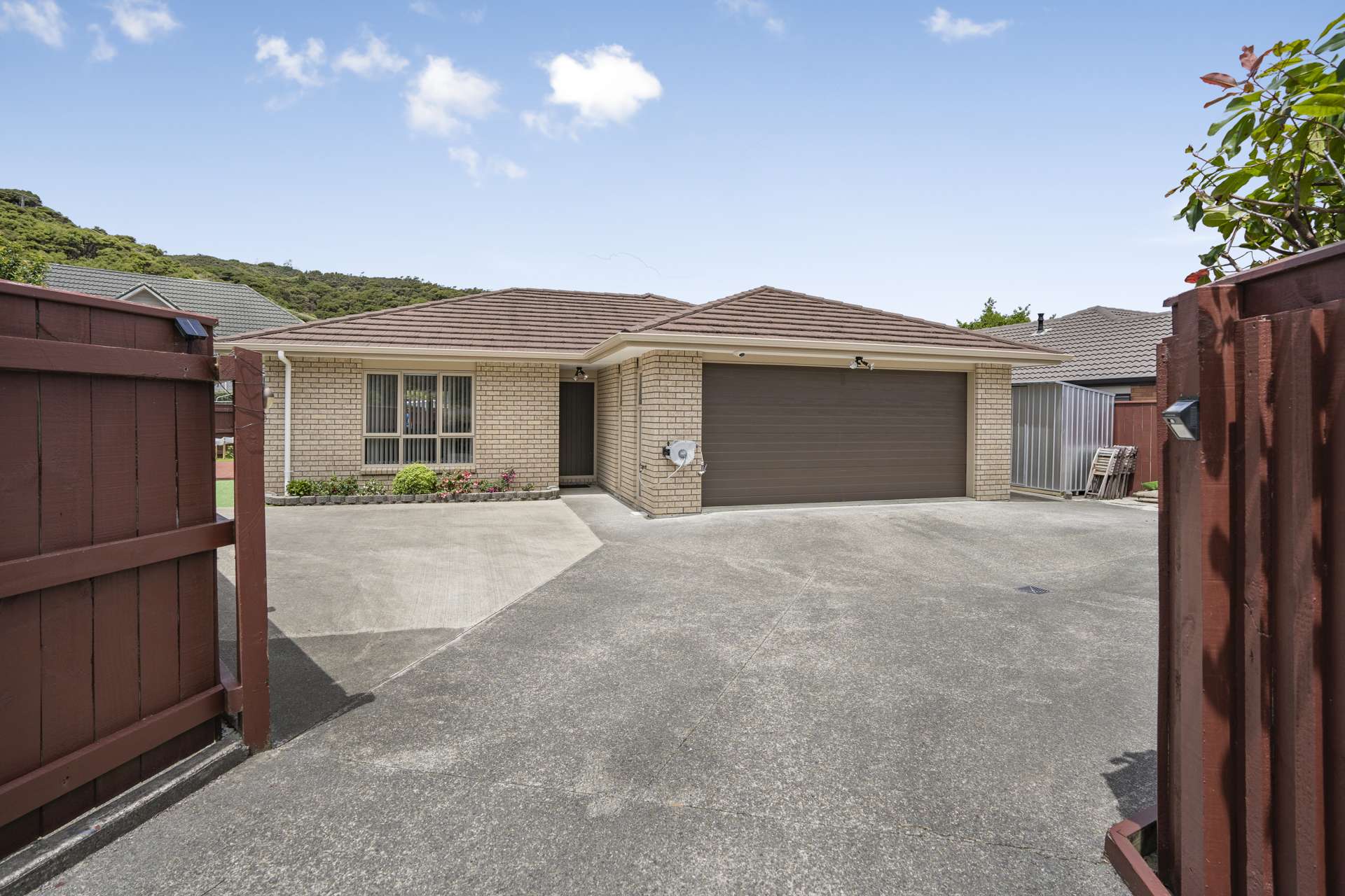 8 Sun Valley Way Wainuiomata_0