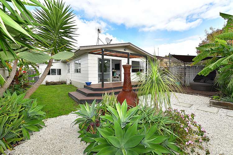 2/10 Nukumea Common Orewa_15