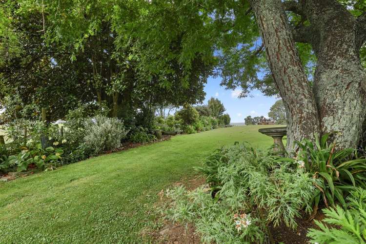 565 Barber Road Otewa_36