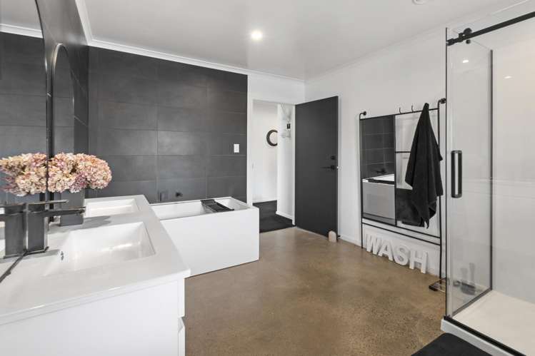 315b Ashhurst Road Bunnythorpe_25