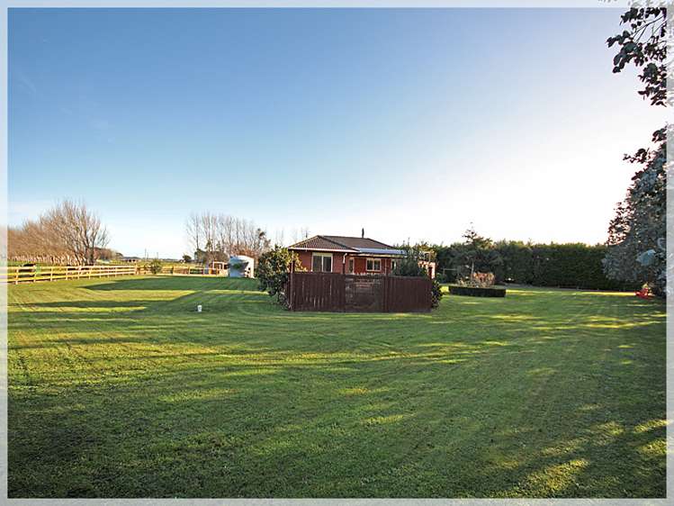 52 Hickford Road Foxton_23