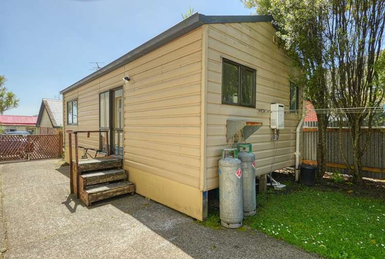 16 Chapel Street Greymouth_37