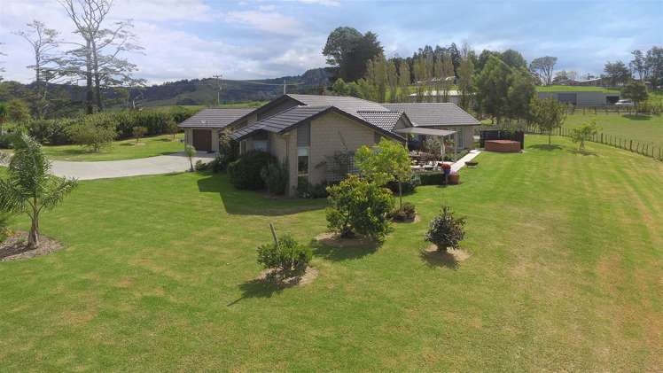 277 Annandale Road Taupaki_31