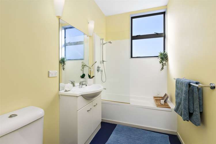 20/28 The Avenue Albany_11