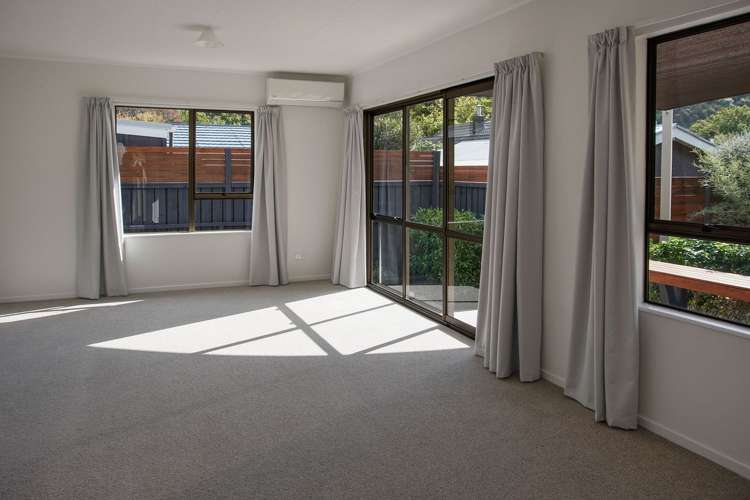 2/125 Brook Street The Brook_2