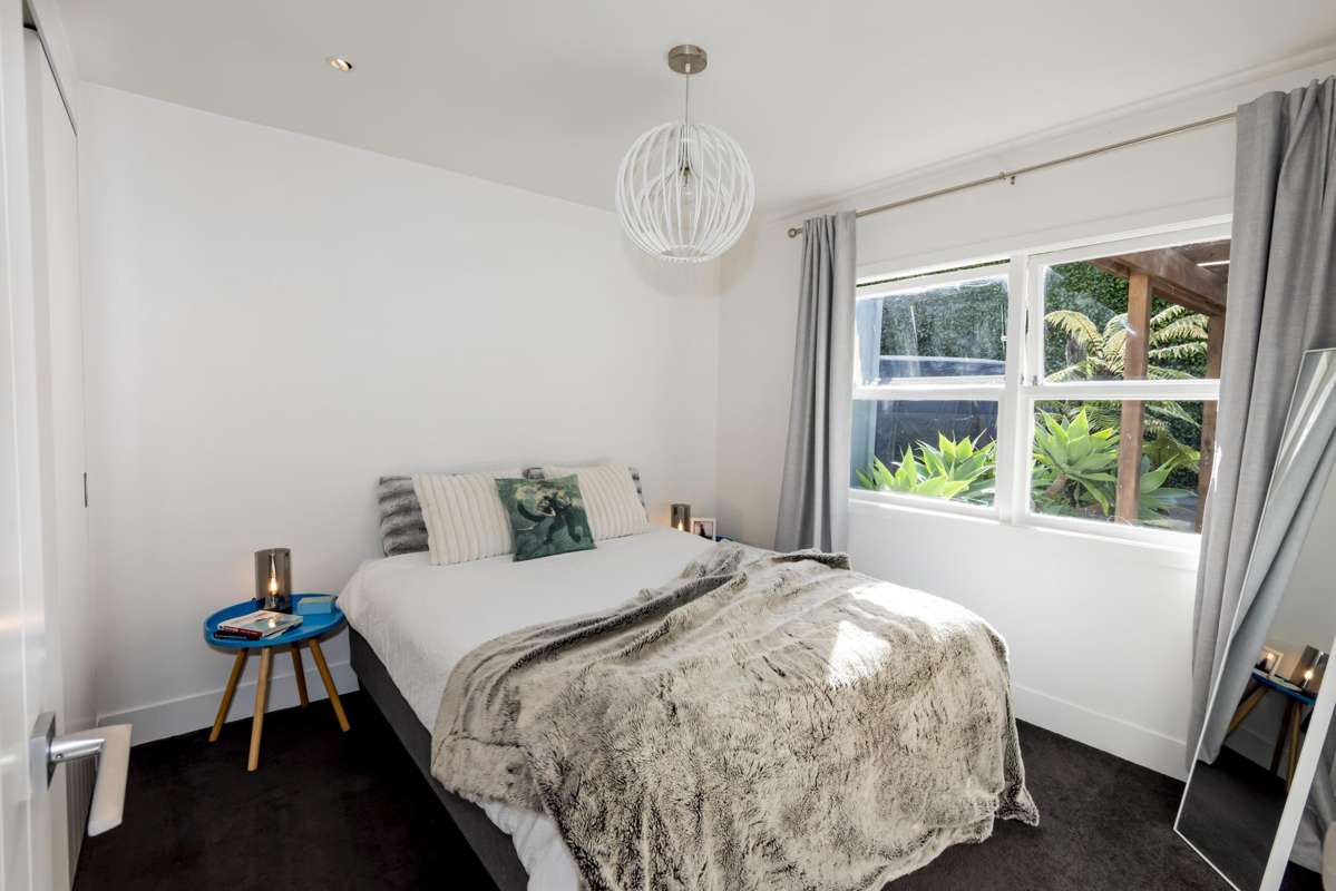 2/68 Hawera Road_4