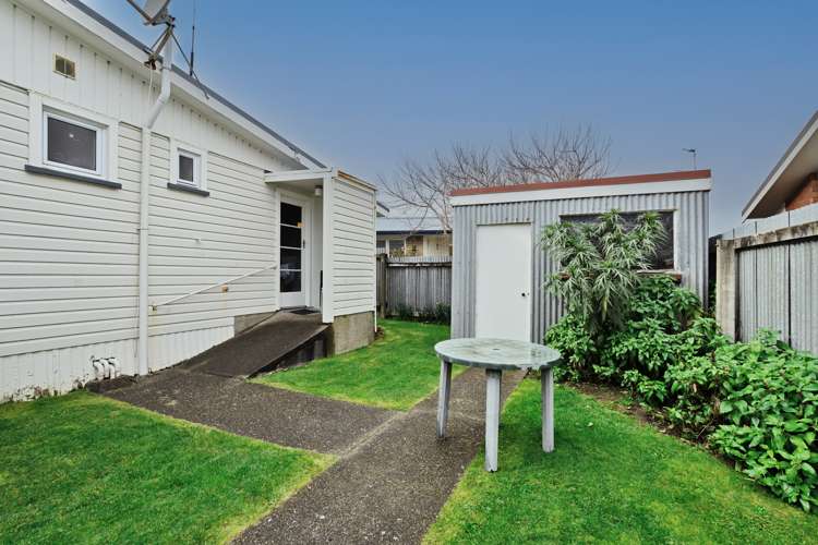 86 Racecourse Road Glengarry_12