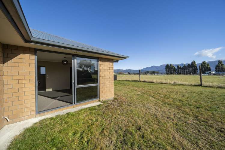 19 Orbell Crescent Te Anau_15