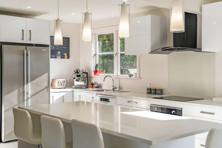 7 Pokohiwi Road Normandale_10