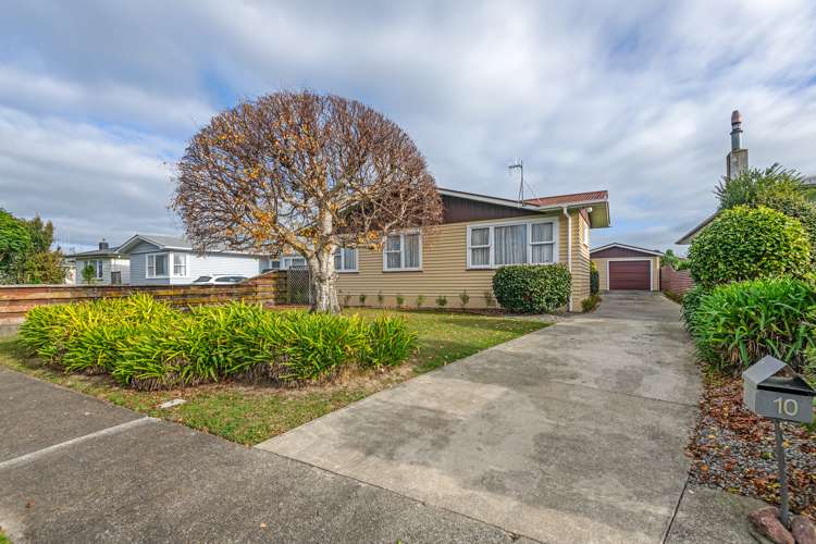 10 Ellesmere Crescent Highbury_16