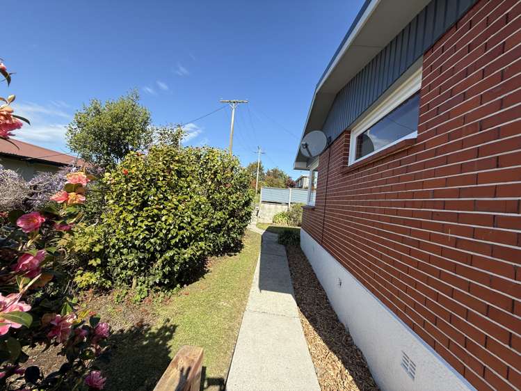 4 Christie Street Balclutha_24