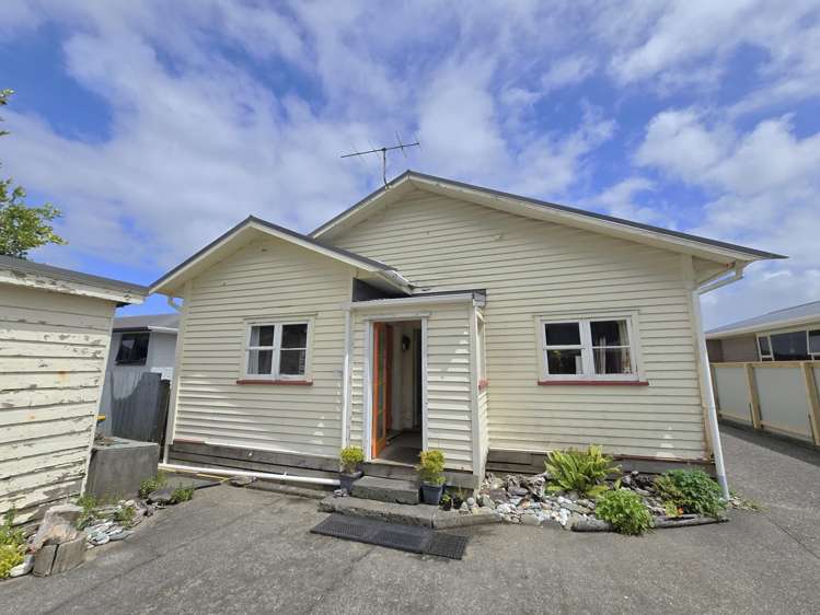 240 Sewell Street Hokitika_19