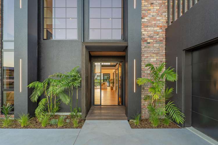 91 Leeward Drive_4