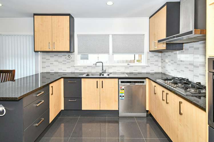 21 Grove Road Papakura_2