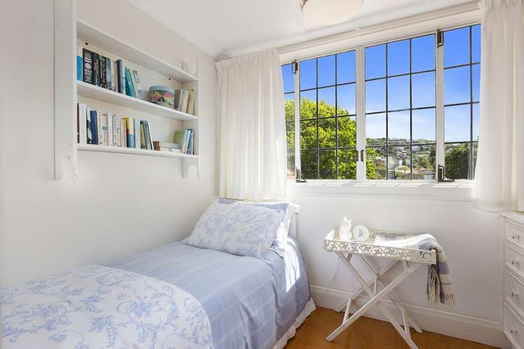 27 Sandringham Street Saint Clair_20