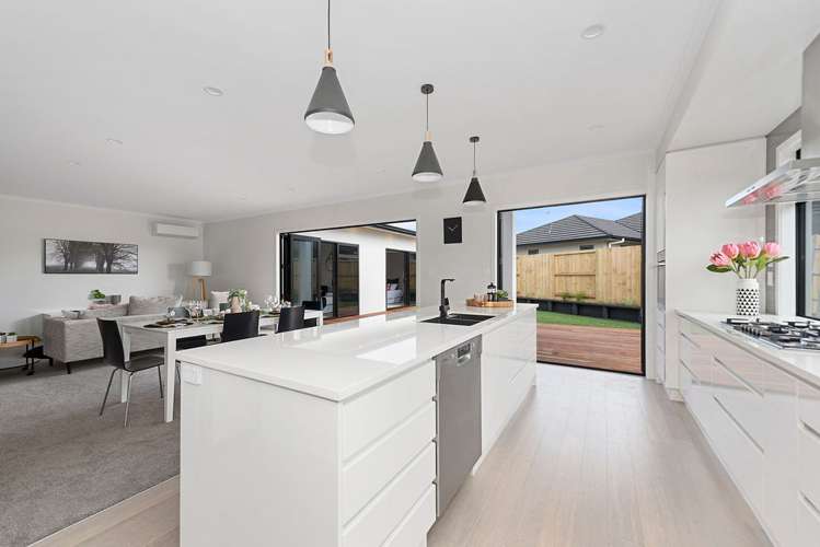 4 Falcon Court Flagstaff_8