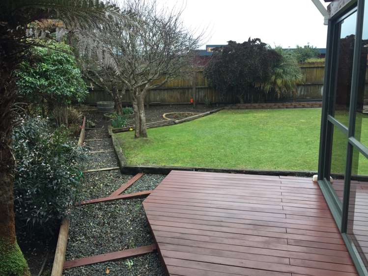 38 Davington Way Pakuranga Heights_16
