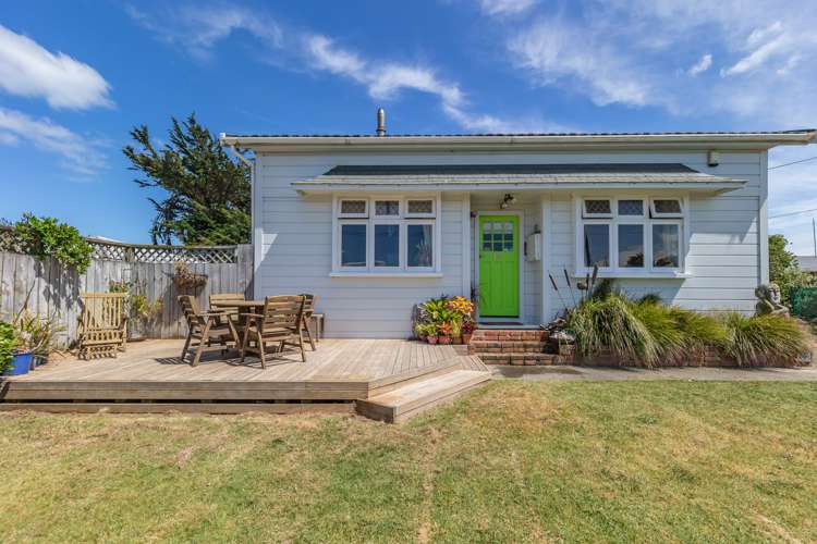 14 Rangitane Street Himatangi Beach_18