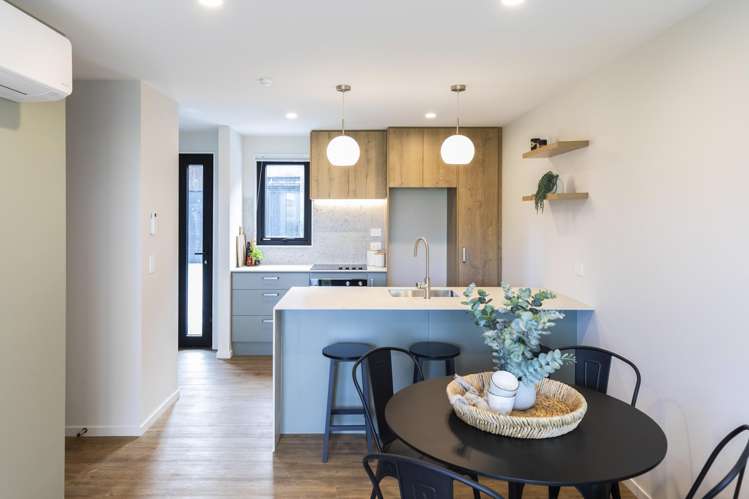 4/8 Akoranga Place_4