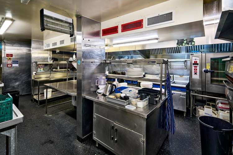 63 Courtenay Place Wellington Central_11