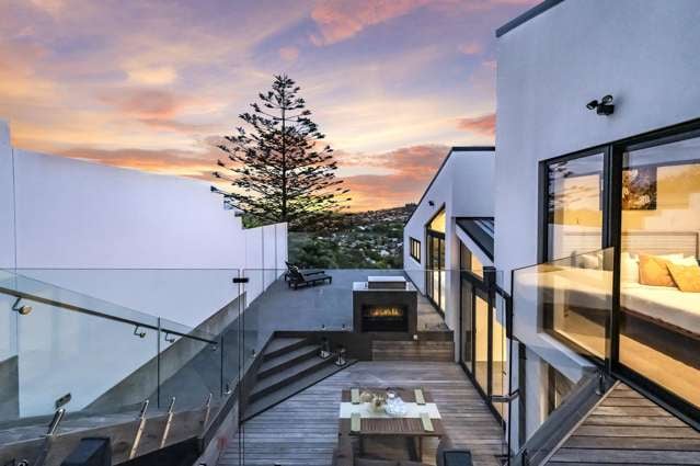 Hillside Haven for Every Generation