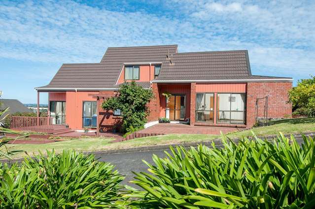 Partially Furnished 3 bedrooms in West Harbour