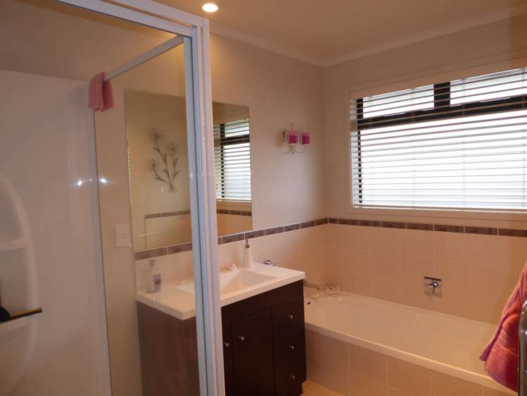 2 Mynah Place Welcome Bay_14