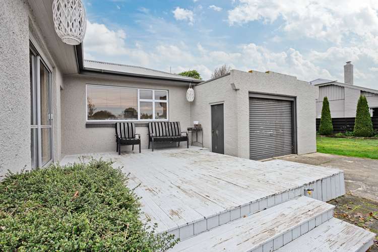 86 Wilton Street Windsor_21