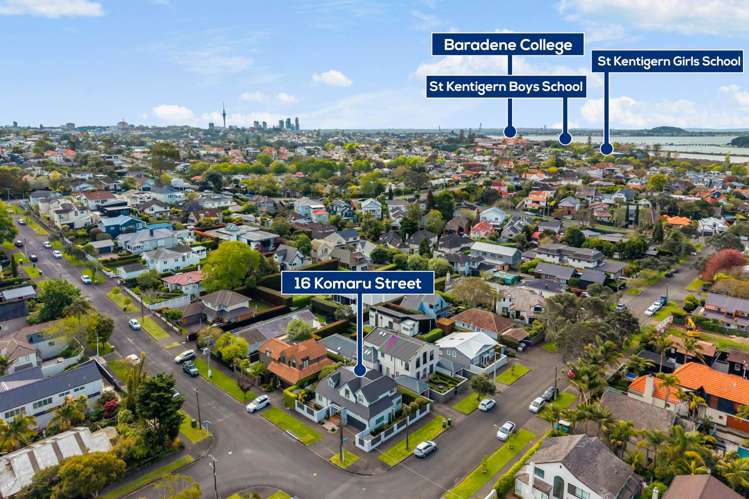 16 Komaru Street Remuera_29