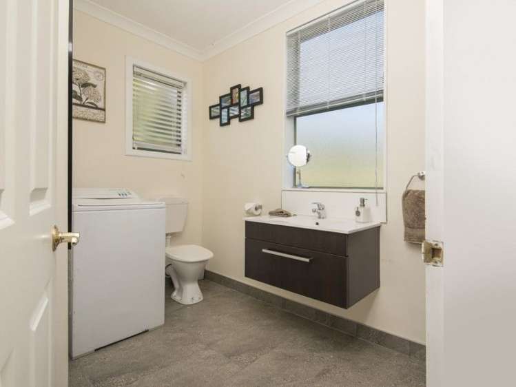 112 Boons Valley Road Waikawa_27