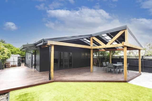 Beach Retreat! Three Bedroom Home, available April!