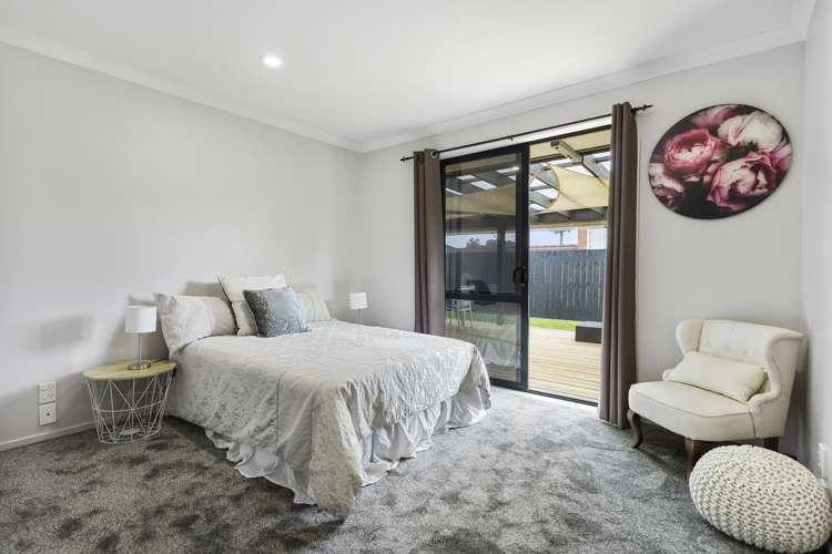 34 Norman Close The Gardens_10