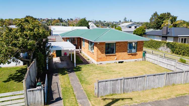 20 Linton Crescent Matua_11