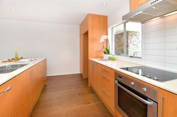 303/252 Centreway Road Orewa_8