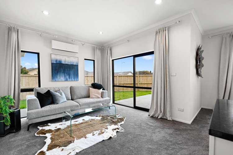 2 Capricorn Place Rototuna North_6