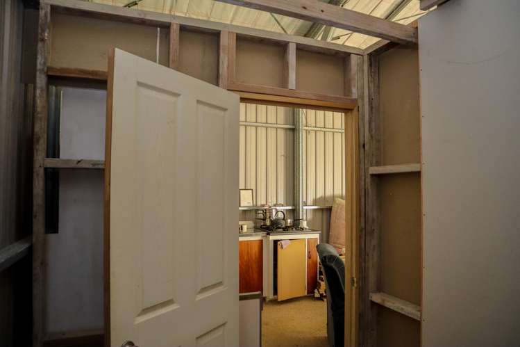 172 Clifton Road Kaiata_14