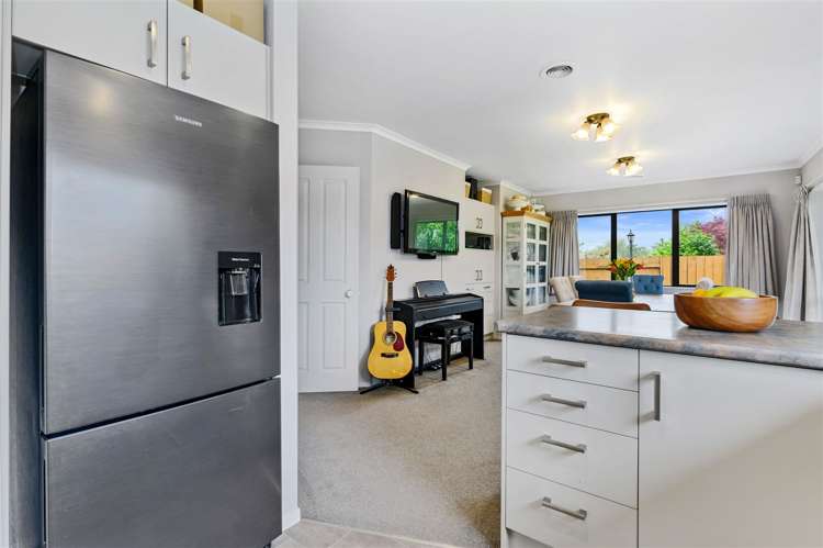 4 Mccahon Drive Pukehangi_12