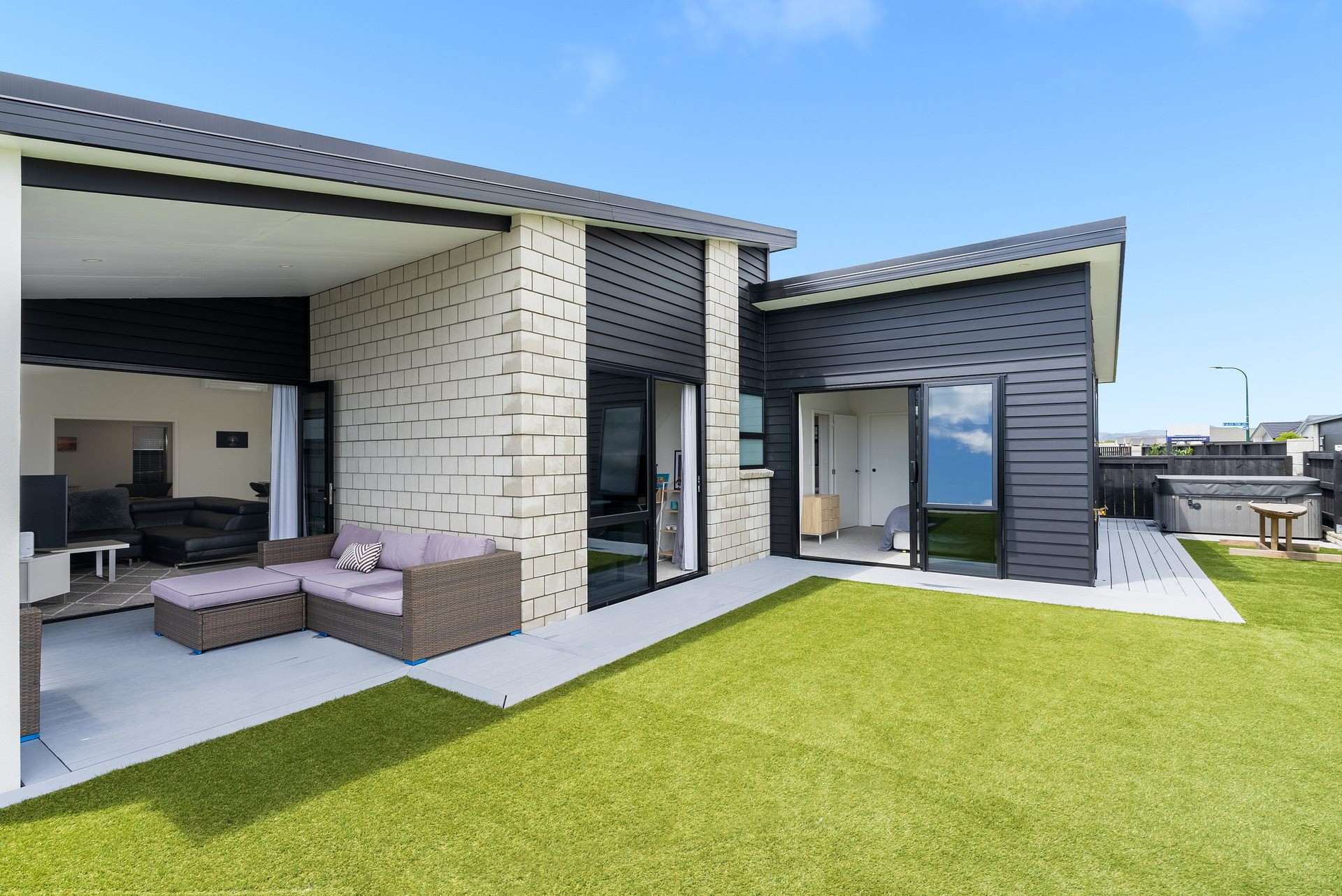 3 Royal Crescent Papamoa_0