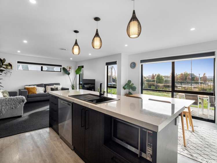 3 Andesite Drive_2