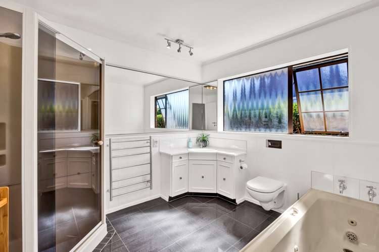 74 Rata Street Hawera_16