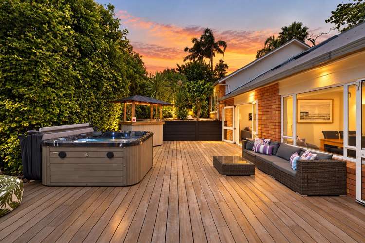 2/8 Rossmore Terrace Murrays Bay_6