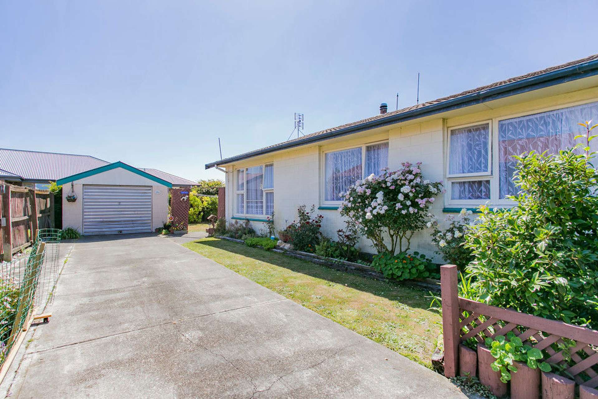 19a Seadown Crescent Amberley_0