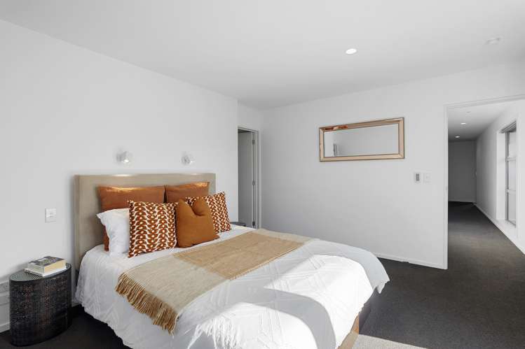 28 Champagne Avenue Yaldhurst_12