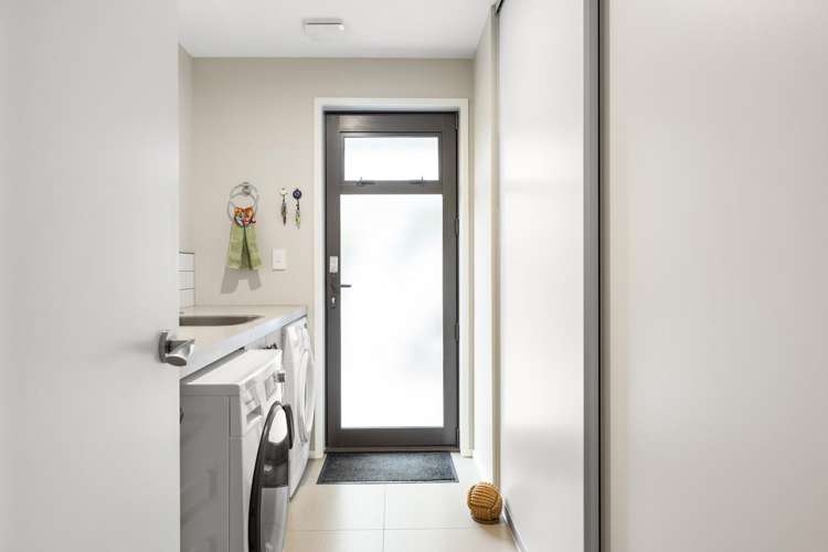 107 Mortlake Heights Pyes Pa_23