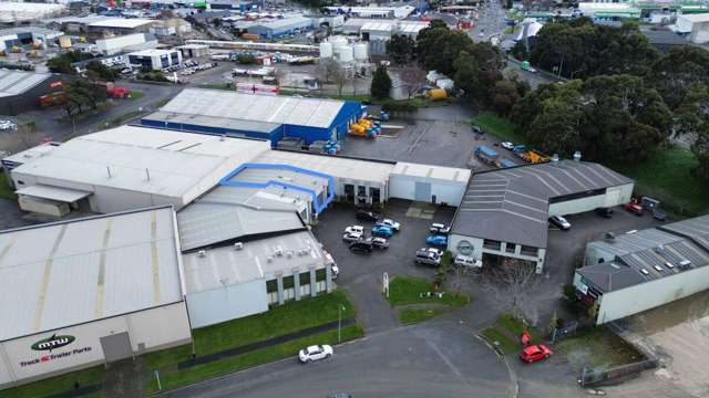 Unit D, 5 Tenahaun Place Wigram_2