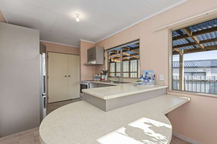 11 Te Kiri Street Himatangi Beach_7